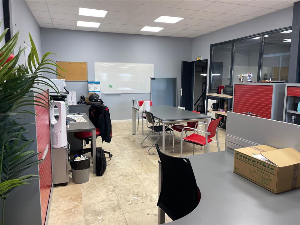 Local d'activités Location 34130 VALERGUES