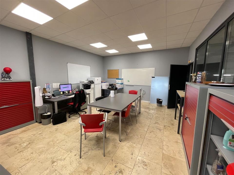 Local d'activités Location 34130 VALERGUES