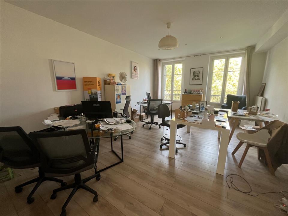 Bureau Location 06000 NICE