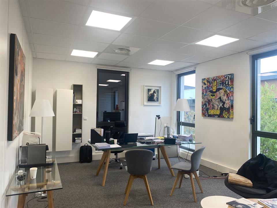 Bureau Vente/Location 69800 ST PRIEST 3 RUE JEAN CARMET