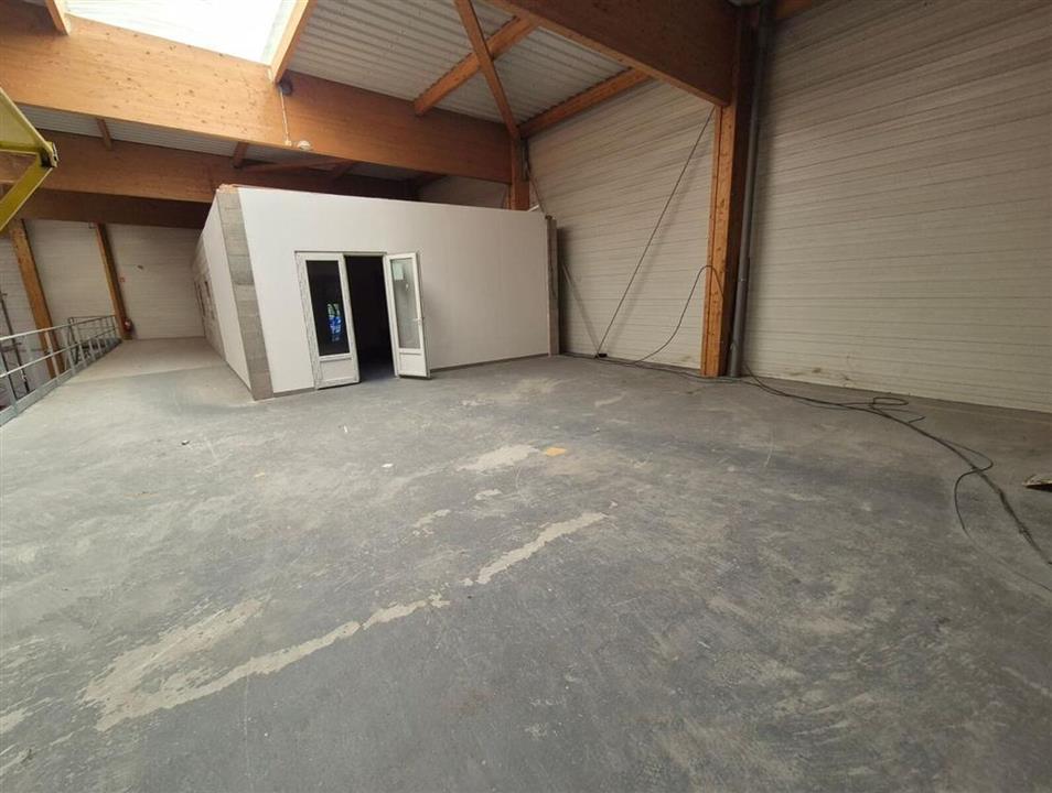 Local d'activités Location 95380 LOUVRES