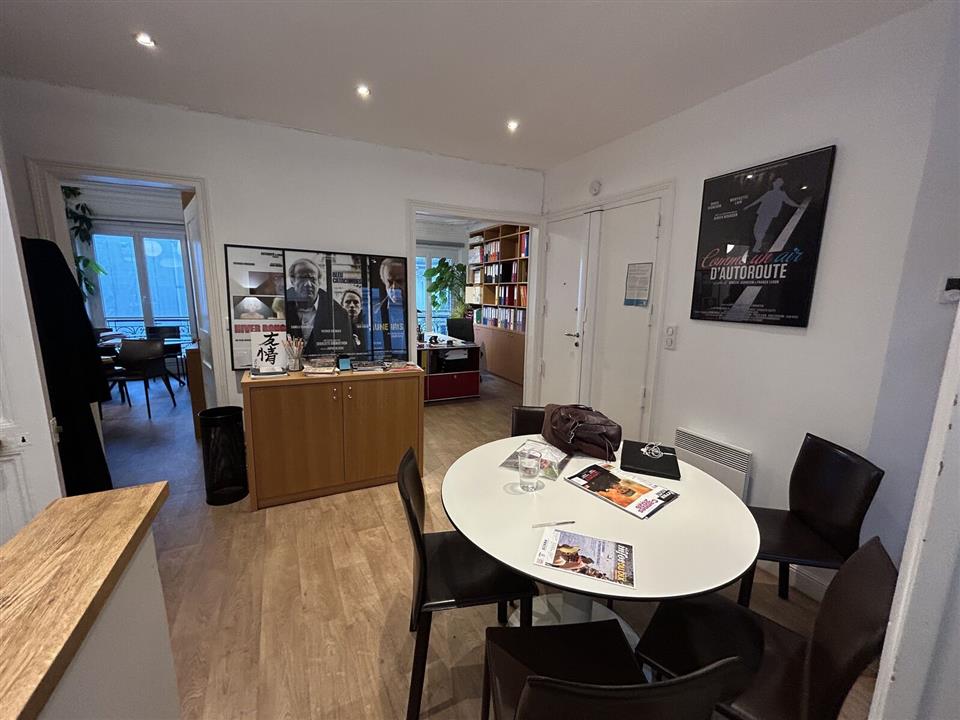 Bureau Location 75010 PARIS 19 RUE BEAUREPAIRE