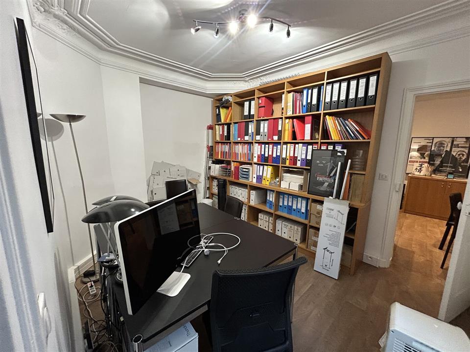 Bureau Location 75010 PARIS 19 RUE BEAUREPAIRE