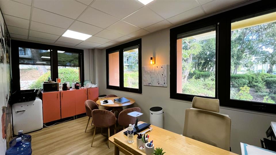 Bureau Vente 06560 VALBONNE
