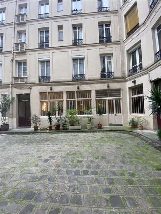 Bureau Location 75009 PARIS 72-74 RUE MARGUERITE DE ROCHECHOUART