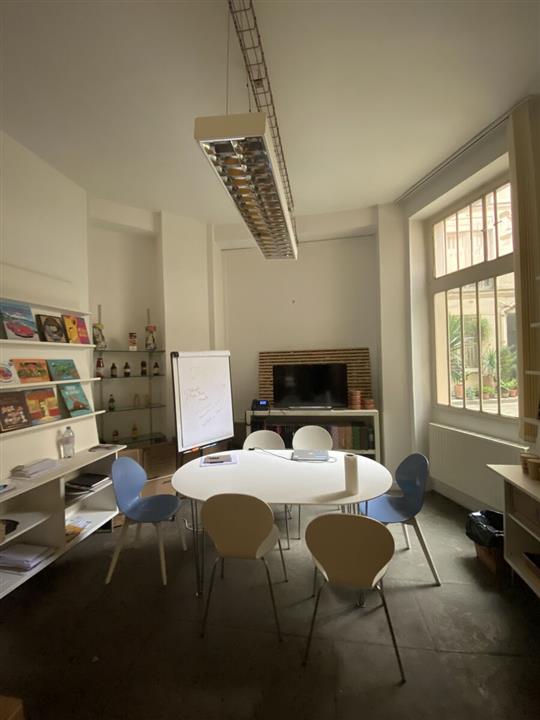 Bureau Location 75009 PARIS 72-74 RUE MARGUERITE DE ROCHECHOUART