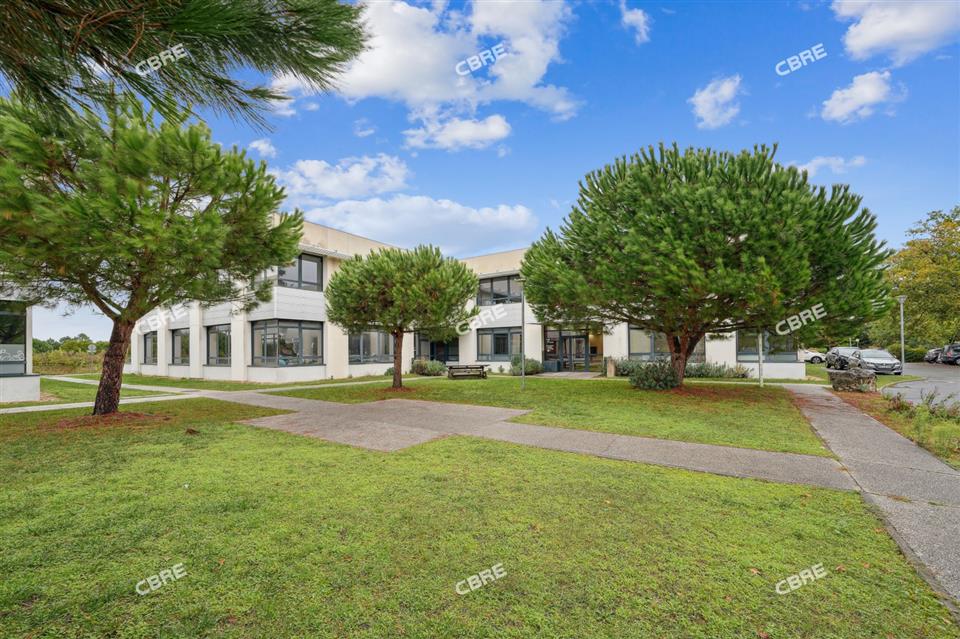 Bureau Location 33700 MERIGNAC 77 AVENUE DU PRESIDENT JOHN FITZGERALD KENNEDY