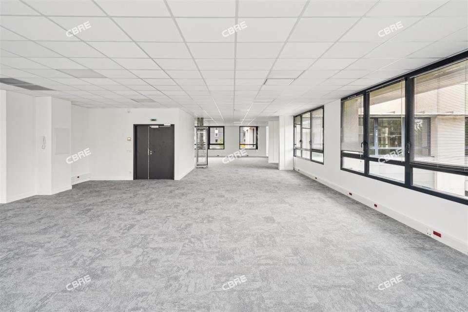 Bureau Location 33700 MERIGNAC 77 AVENUE DU PRESIDENT JOHN FITZGERALD KENNEDY