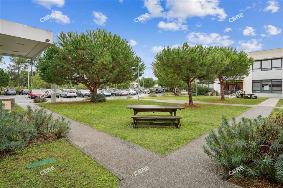 Bureau Location 33700 MERIGNAC 77 AVENUE DU PRESIDENT JOHN FITZGERALD KENNEDY