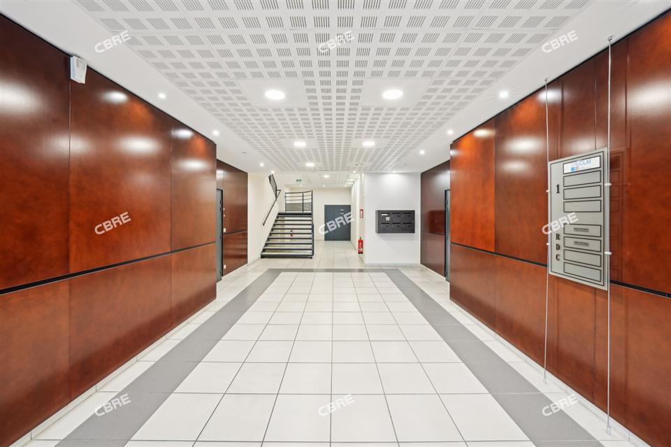Bureau Location 33700 MERIGNAC 77 AVENUE DU PRESIDENT JOHN FITZGERALD KENNEDY
