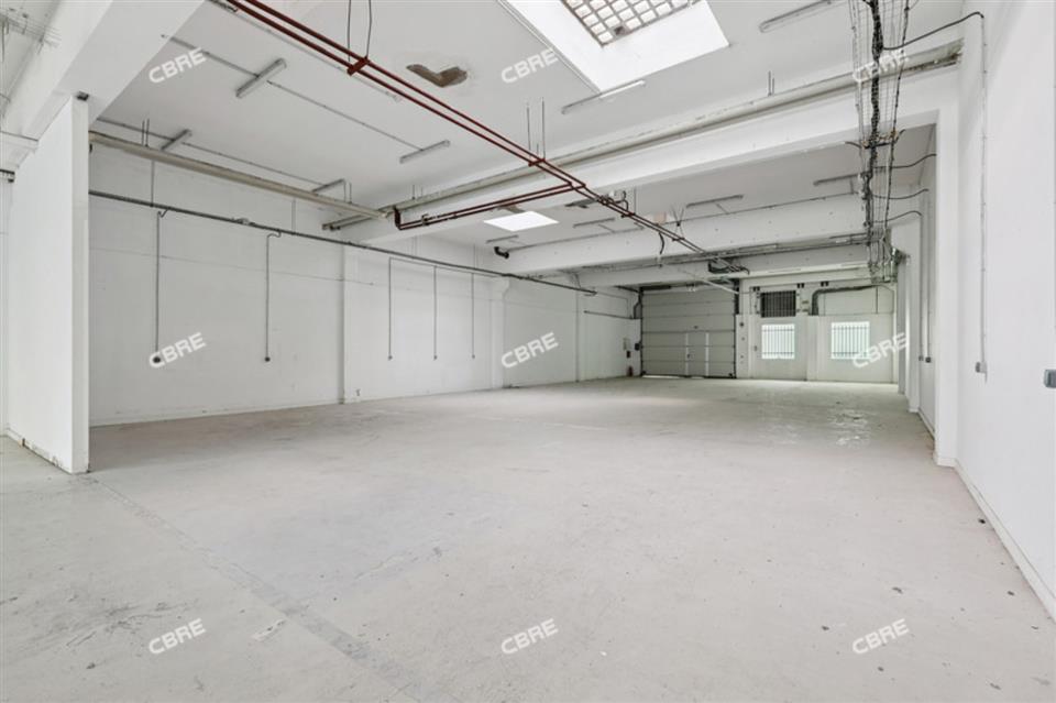Local d'activités Location 92000 NANTERRE