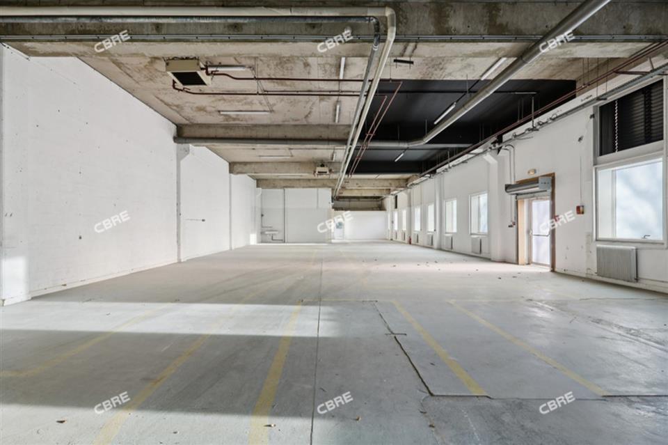 Local d'activités Location 92000 NANTERRE