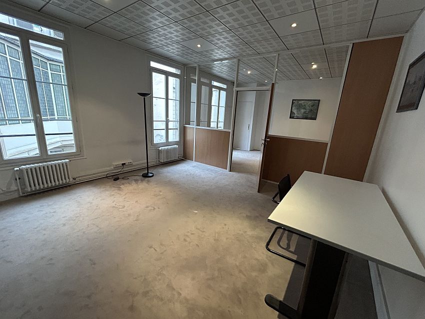 Bureau Location 75009 PARIS