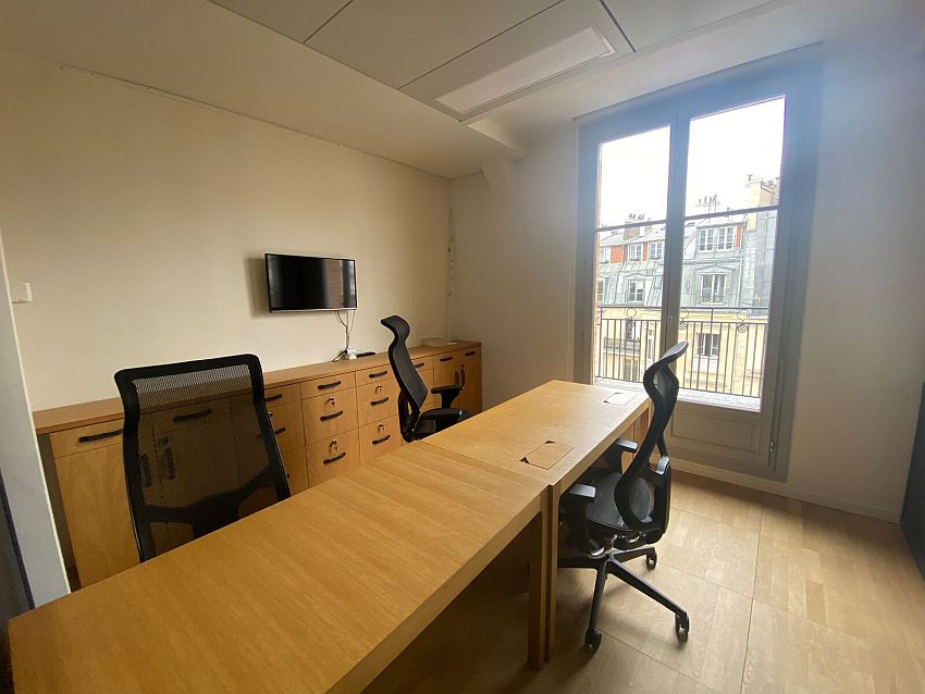 Bureau Location 75008 PARIS 20 RUE DE LA BAUME