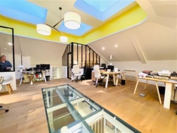 Bureau Location 75008 PARIS 48 RUE DE LA BIENFAISANCE