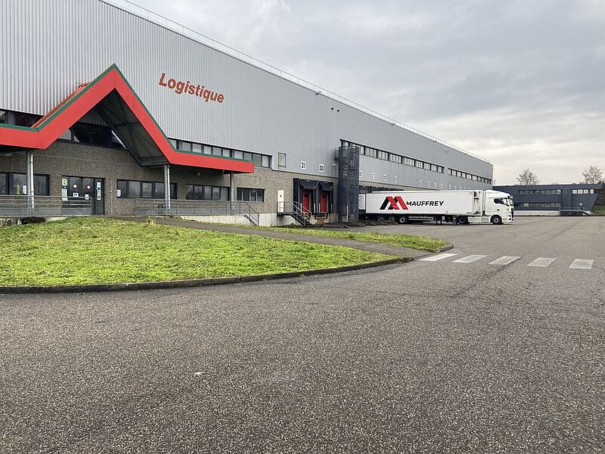 Entrepôt / Local d'activités Location 67100 STRASBOURG