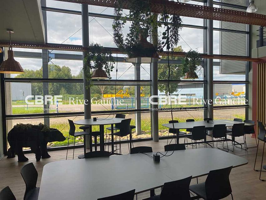 Bureau Location 67720 HOERDT