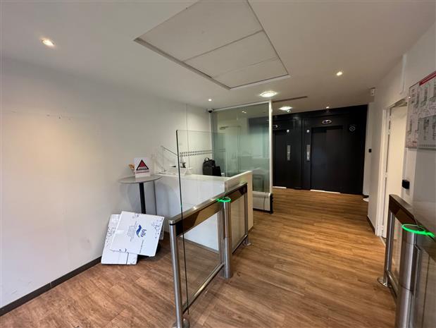 Bureau Location 92110 CLICHY
