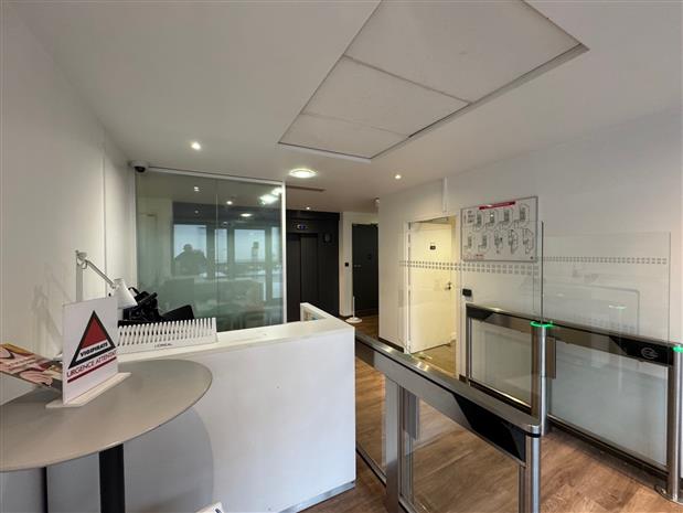 Bureau Location 92110 CLICHY