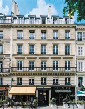 Bureau Location 75008 PARIS 15 PLACE DE LA MADELEINE