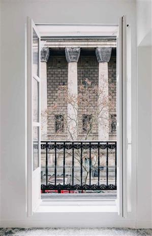 Bureau Location 75008 PARIS 15 PLACE DE LA MADELEINE