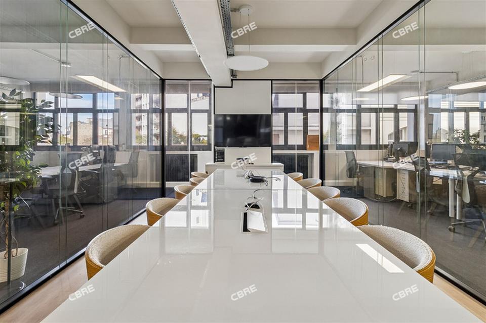 Bureau Location 75011 PARIS