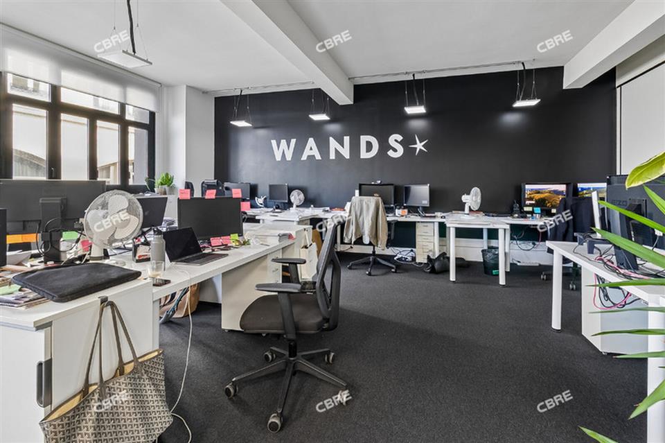 Bureau Location 75011 PARIS