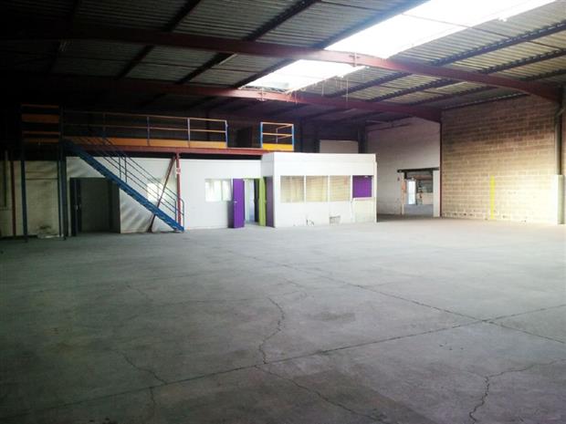 Local d'activités Location 77090 COLLEGIEN