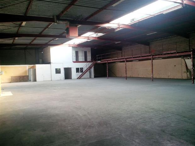 Local d'activités Location 77090 COLLEGIEN