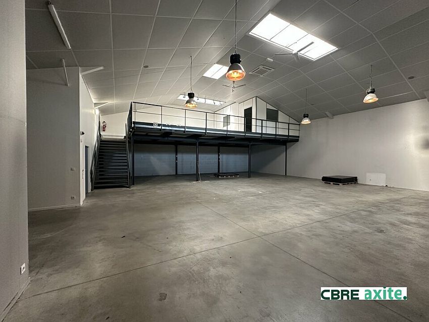 Local d'activités Location 73190 SAINT BALDOPH