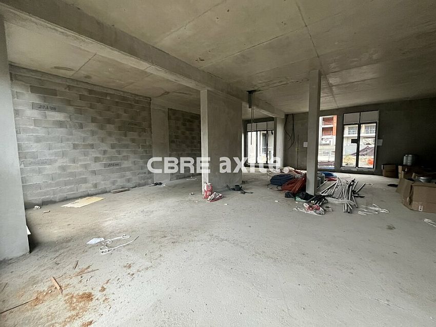 Commerce Location 73200 GILLY SUR ISERE