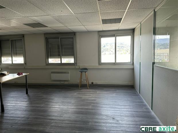 Bureau Location 73230 SAINT ALBAN LEYSSE