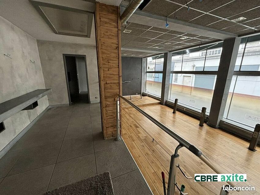 Commerce Location 73000 CHAMBERY