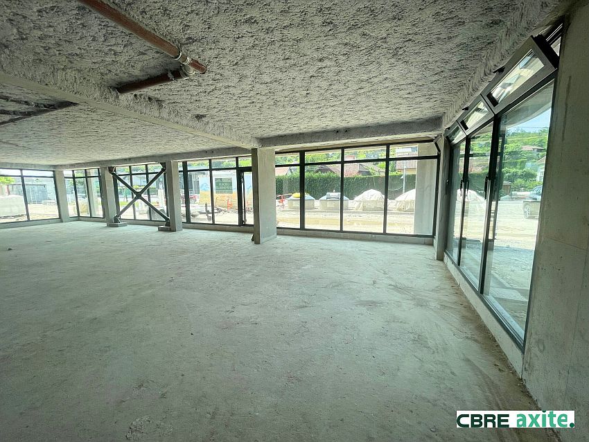 Commerce Location 73420 VIVIERS-DU-LAC