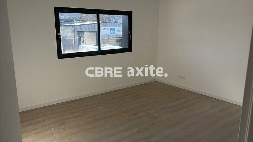 Local d'activités Location 73290 LA MOTTE-SERVOLEX