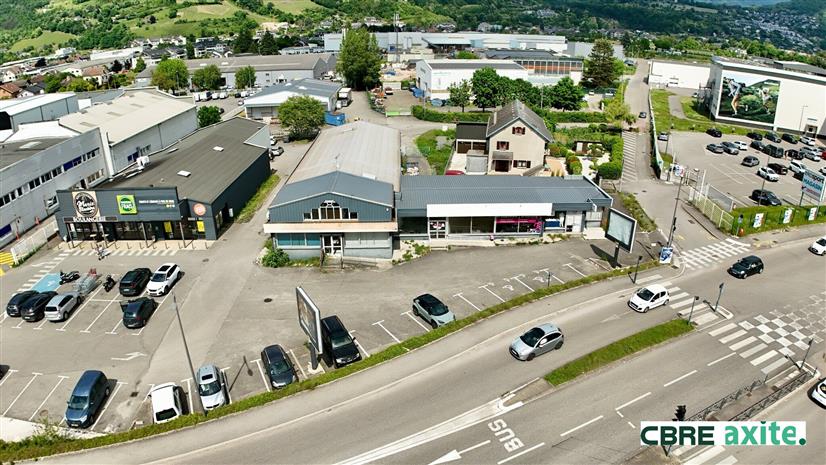 Commerce Location 73230 SAINT ALBAN LEYSSE