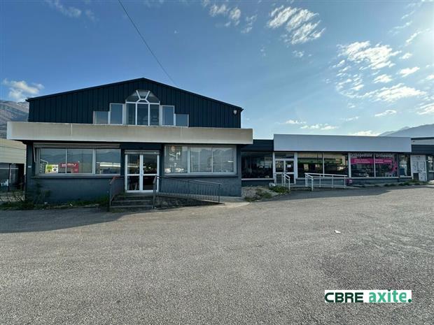 Commerce Location 73230 SAINT ALBAN LEYSSE
