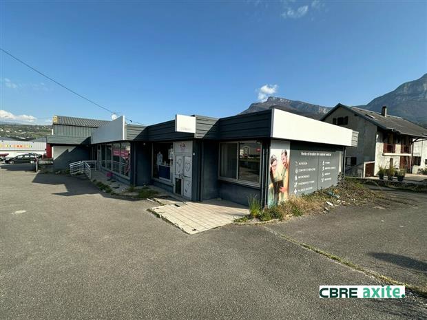 Commerce Location 73230 SAINT ALBAN LEYSSE