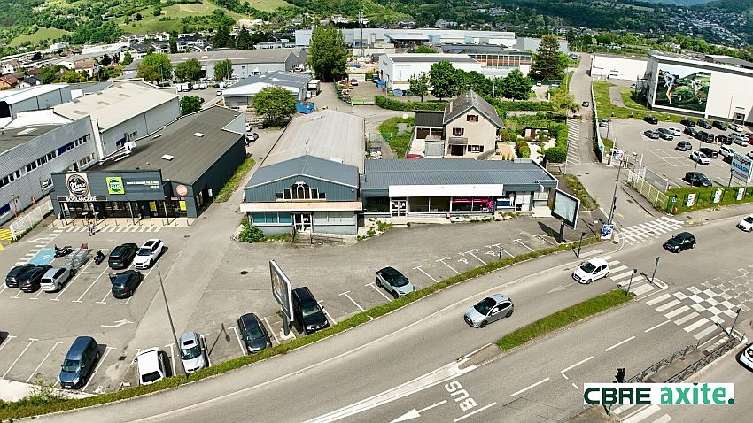 Commerce Location 73230 SAINT ALBAN LEYSSE