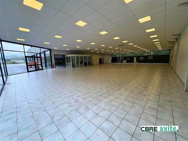 Commerce Location 73800 FRANCIN