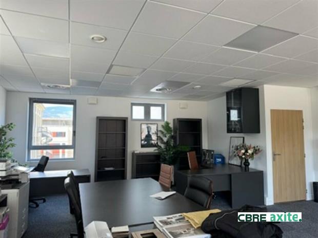 Bureau Location 73000 CHAMBERY
