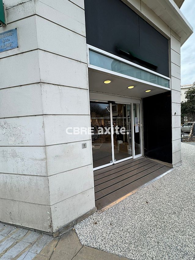 Commerce Location 73000 CHAMBERY