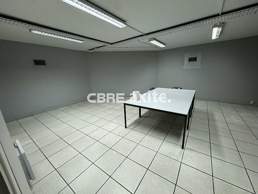 Commerce Location 73000 CHAMBERY