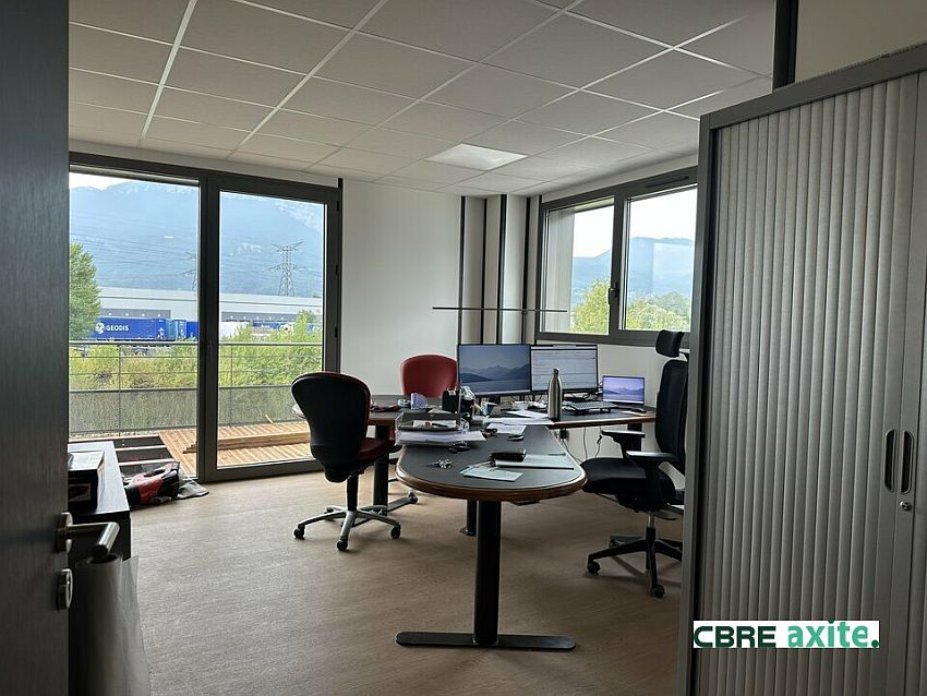 Bureau Location 73800 SAINTE HELENE DU LAC