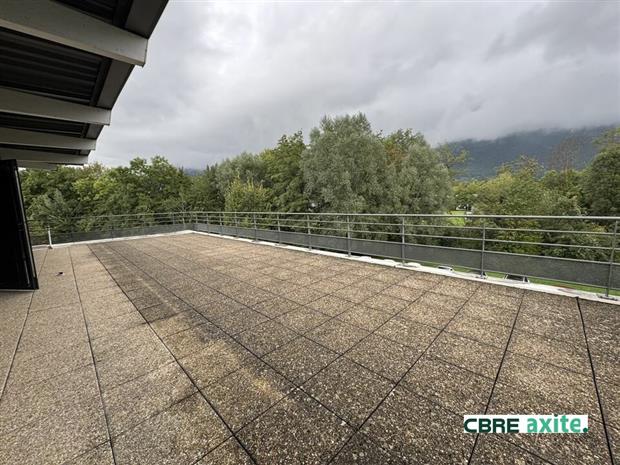 Bureau Location 73420 MERY