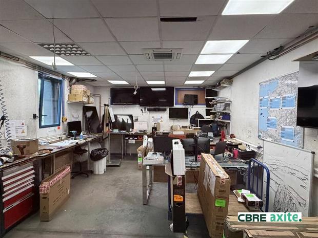 Local d'activités Location 73000 CHAMBERY