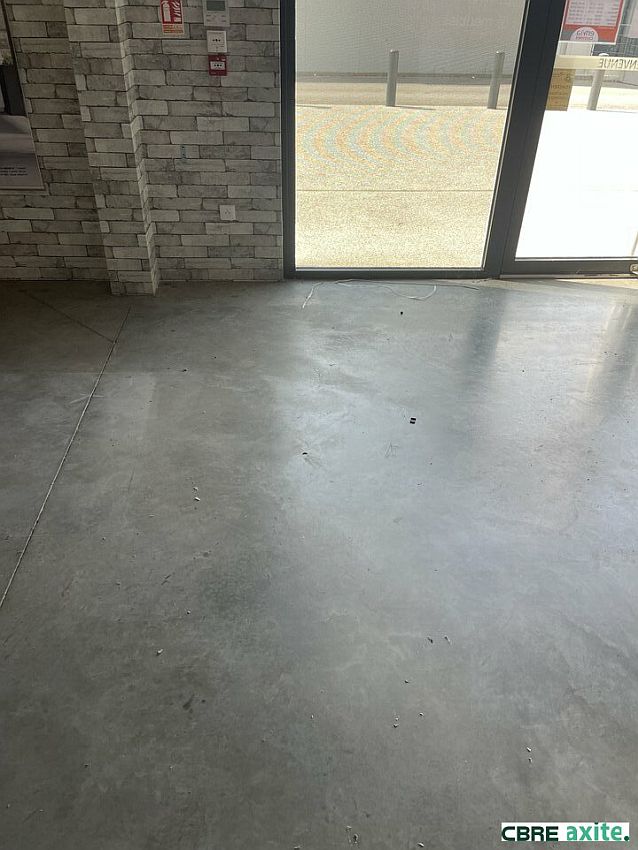 Commerce Location 73330 LE PONT DE BEAUVOISIN