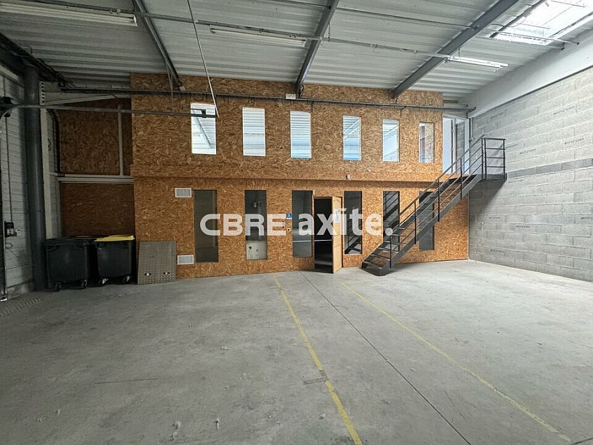 Local d'activités Location 73420 VOGLANS