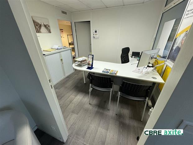 Commerce Location 73000 CHAMBERY