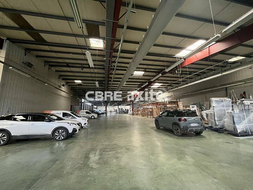 Local d'activités Location 73660 SAINT-RÉMY-DE-MAURIENNE